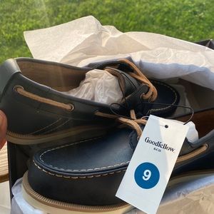 Men’s Boat Shoes